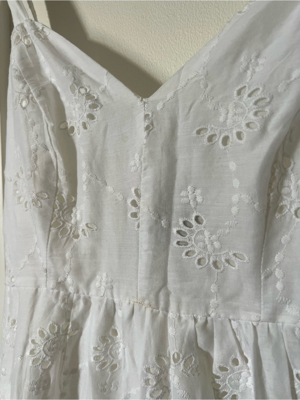 Taylor White Eyelet Tie Strap Maxi Dress Size 2 Cottagecore Boho - Picture 3 of 6